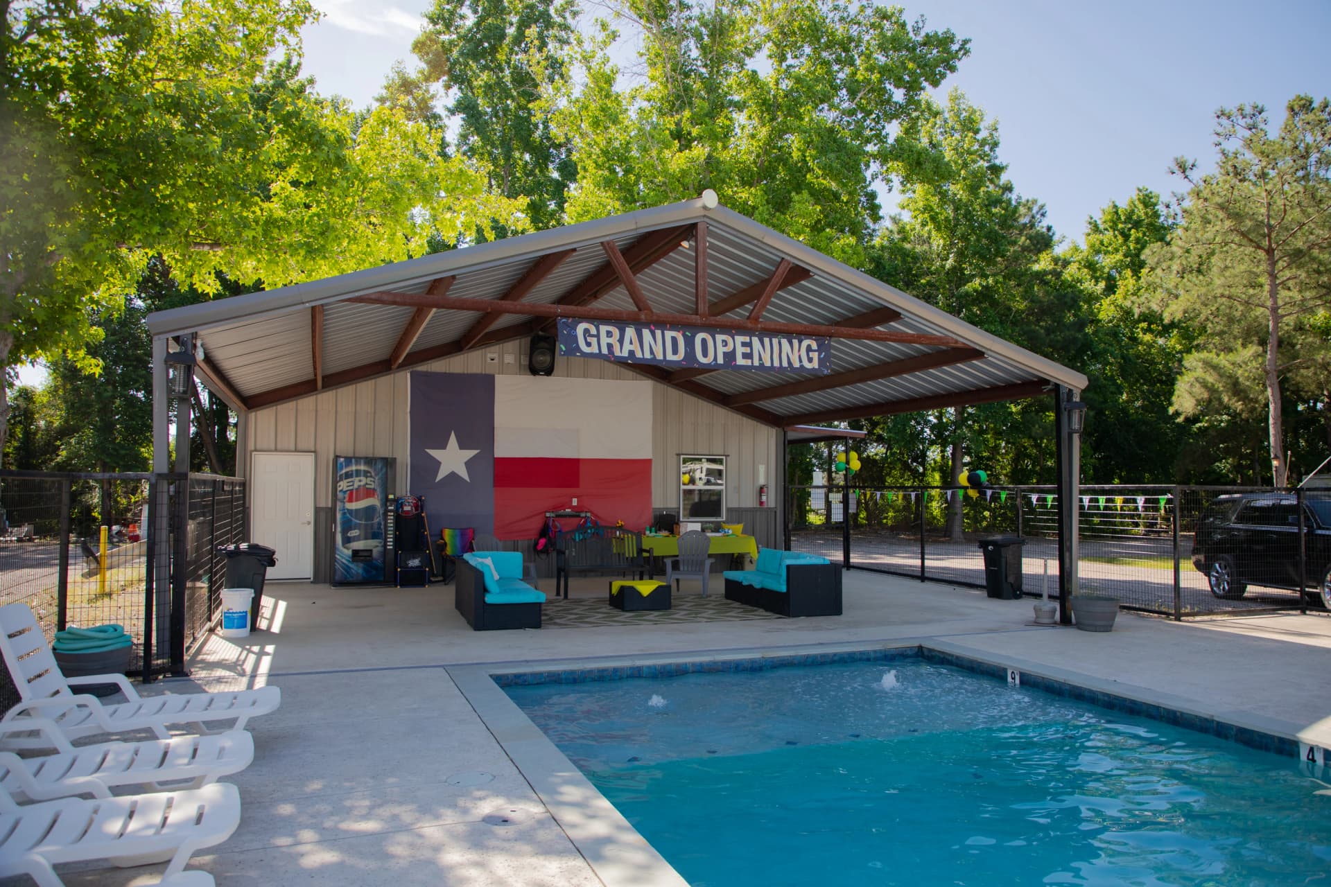 Community amenity - Pool