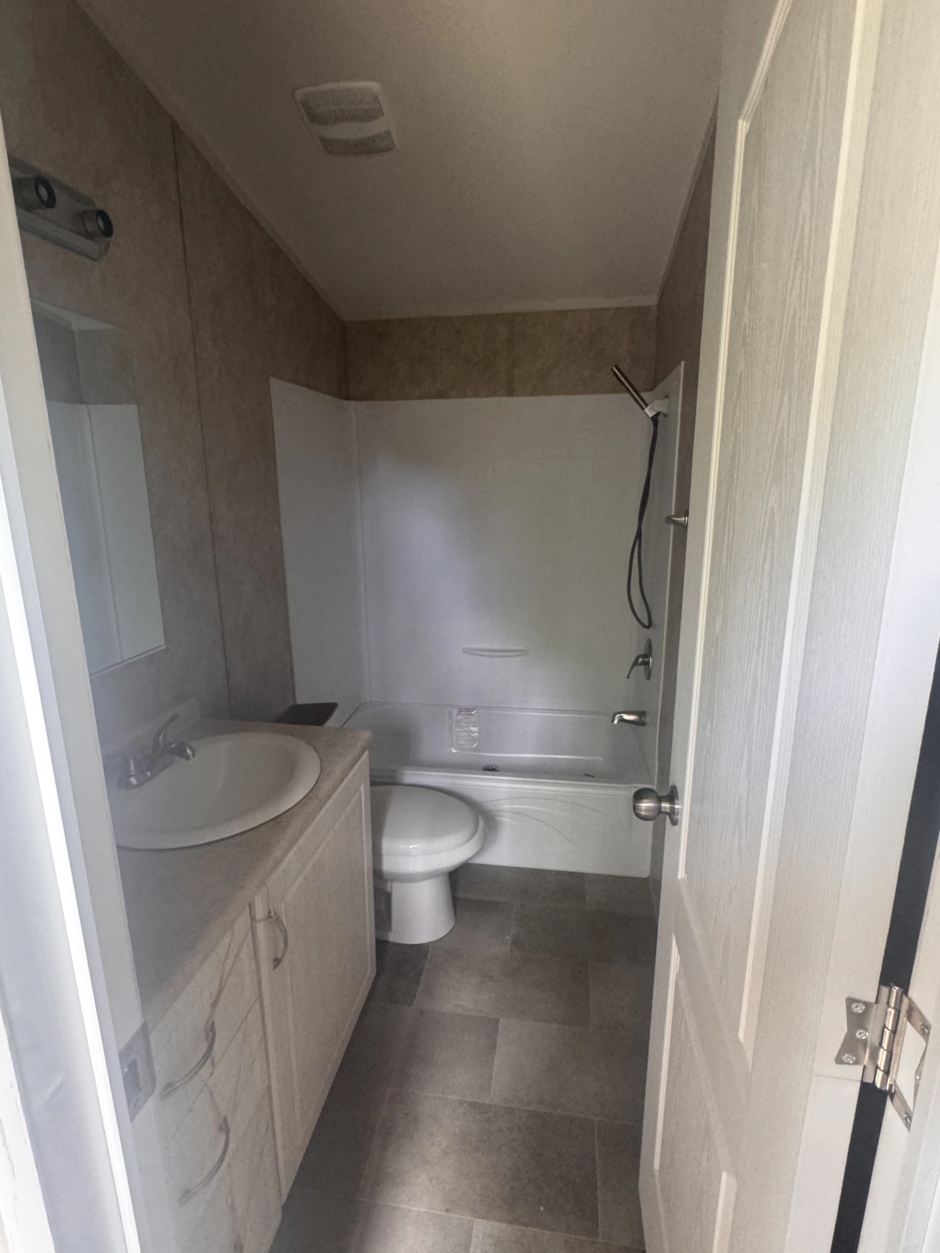 Additional Image for Lot 1